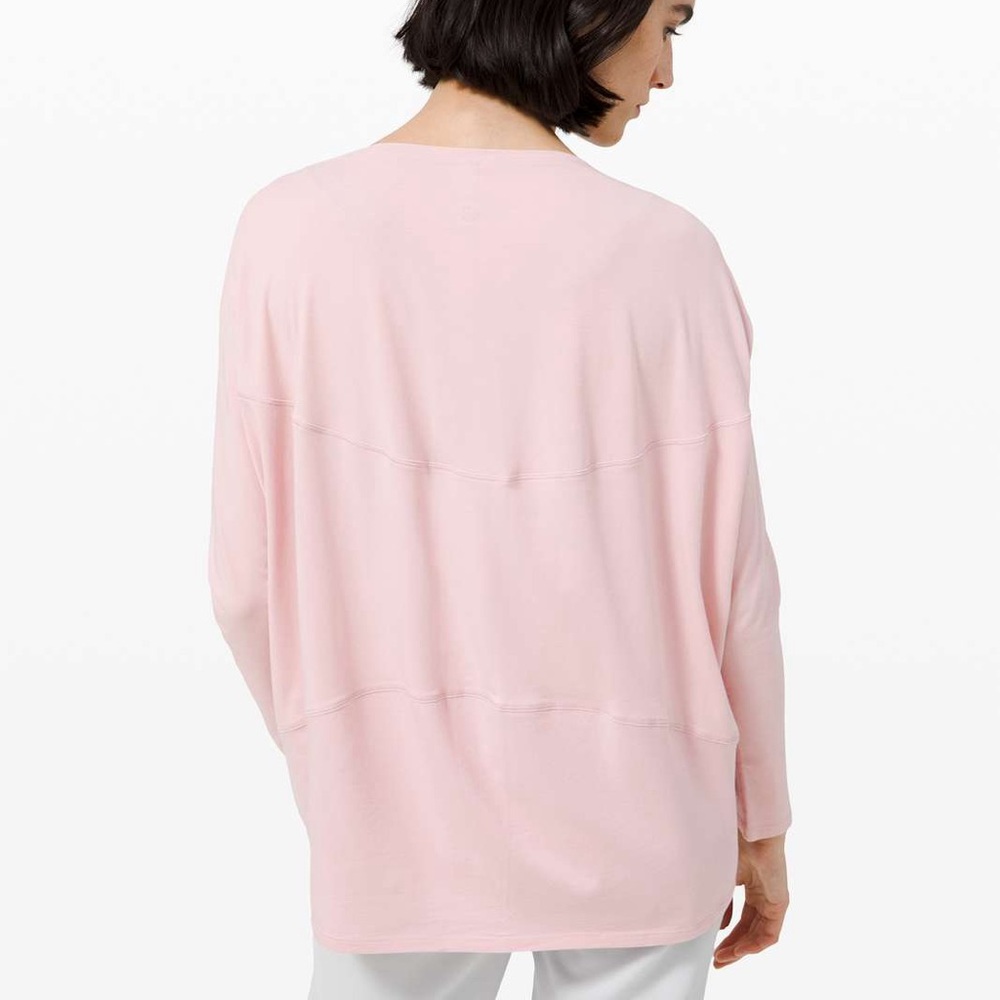 lululemon athletica Lightweight Long Sleeve Tee in Light Pink